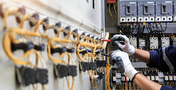 Professional Electrician technician working in Eau Claire, WI